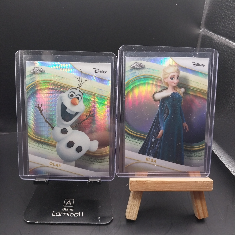 ELSA AND OLAF 2025 TOPPS CHROME DISNEY REFRACTORS
